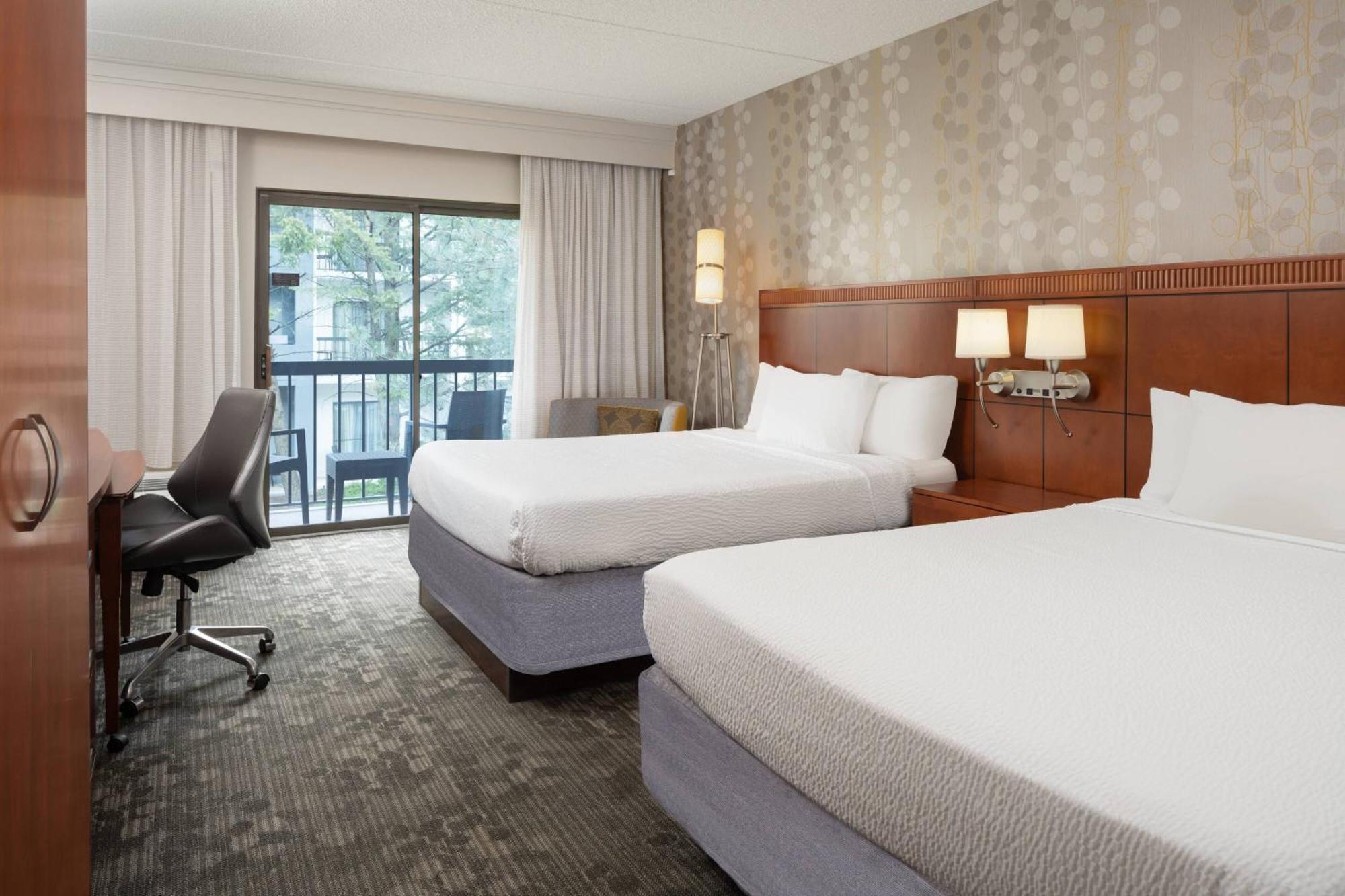 Courtyard Chicago Wood Dale / Itasca Hotel Eksteriør billede