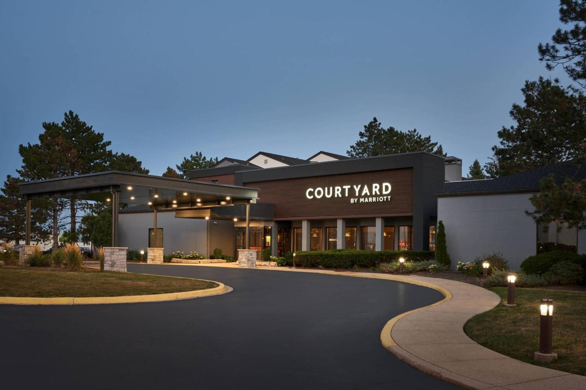 Courtyard Chicago Wood Dale / Itasca Hotel Eksteriør billede