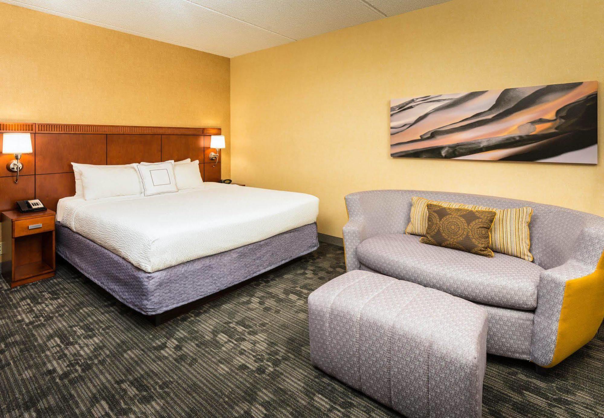 Courtyard Chicago Wood Dale / Itasca Hotel Eksteriør billede
